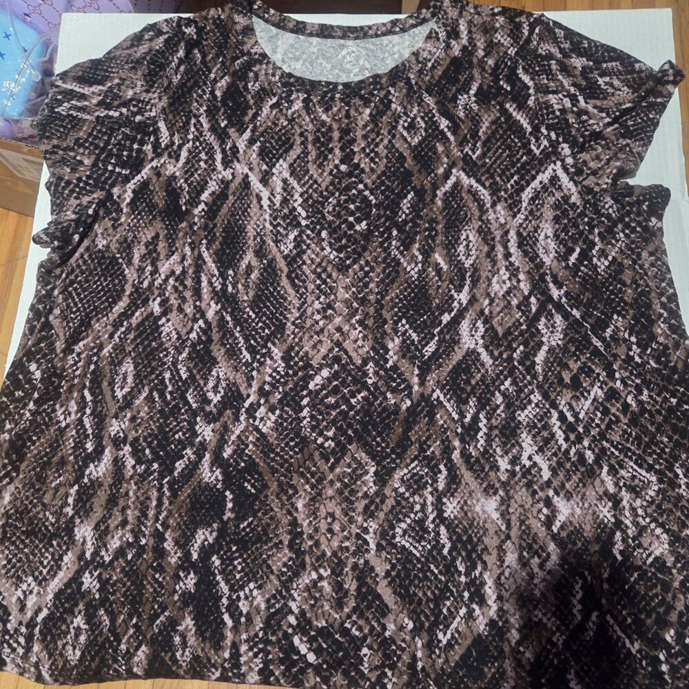 Women’s 2X,3X Plus Lot of 28  items - Picture 12 of 16